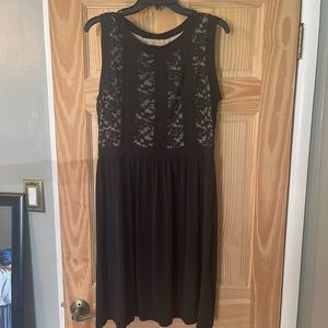 Black lace dress